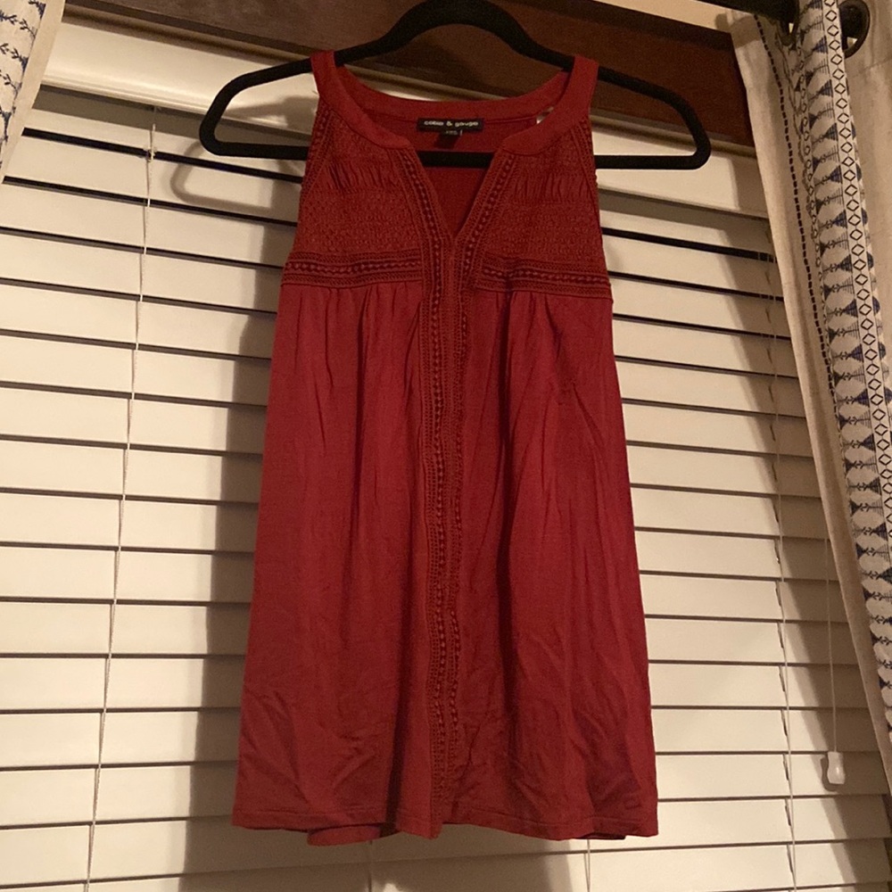 Women’s Detailed Tank Top